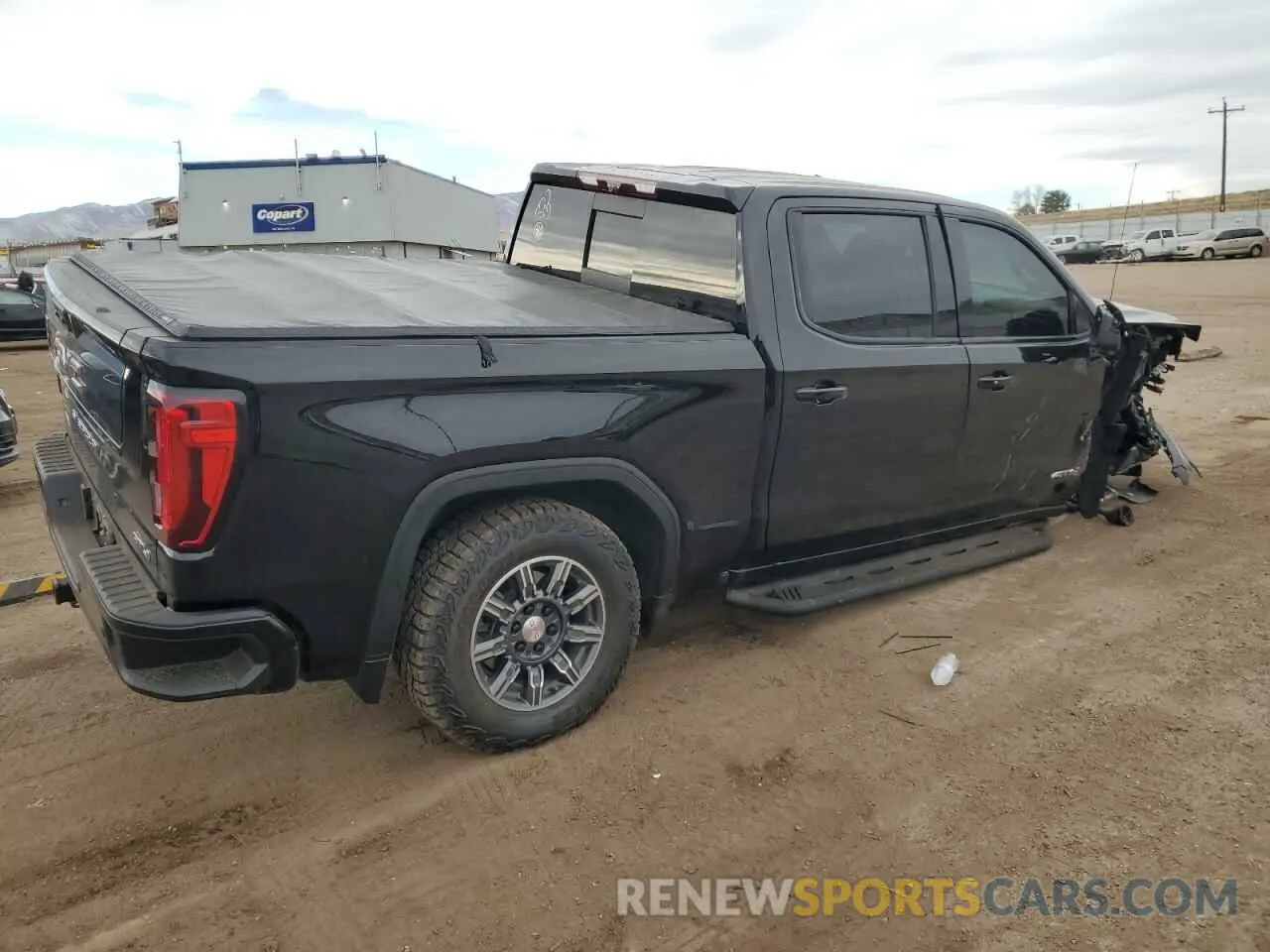 3 fotografías del automóvil dañado 1GTUUEEL7RZ128265 GMC SIERRA 2024