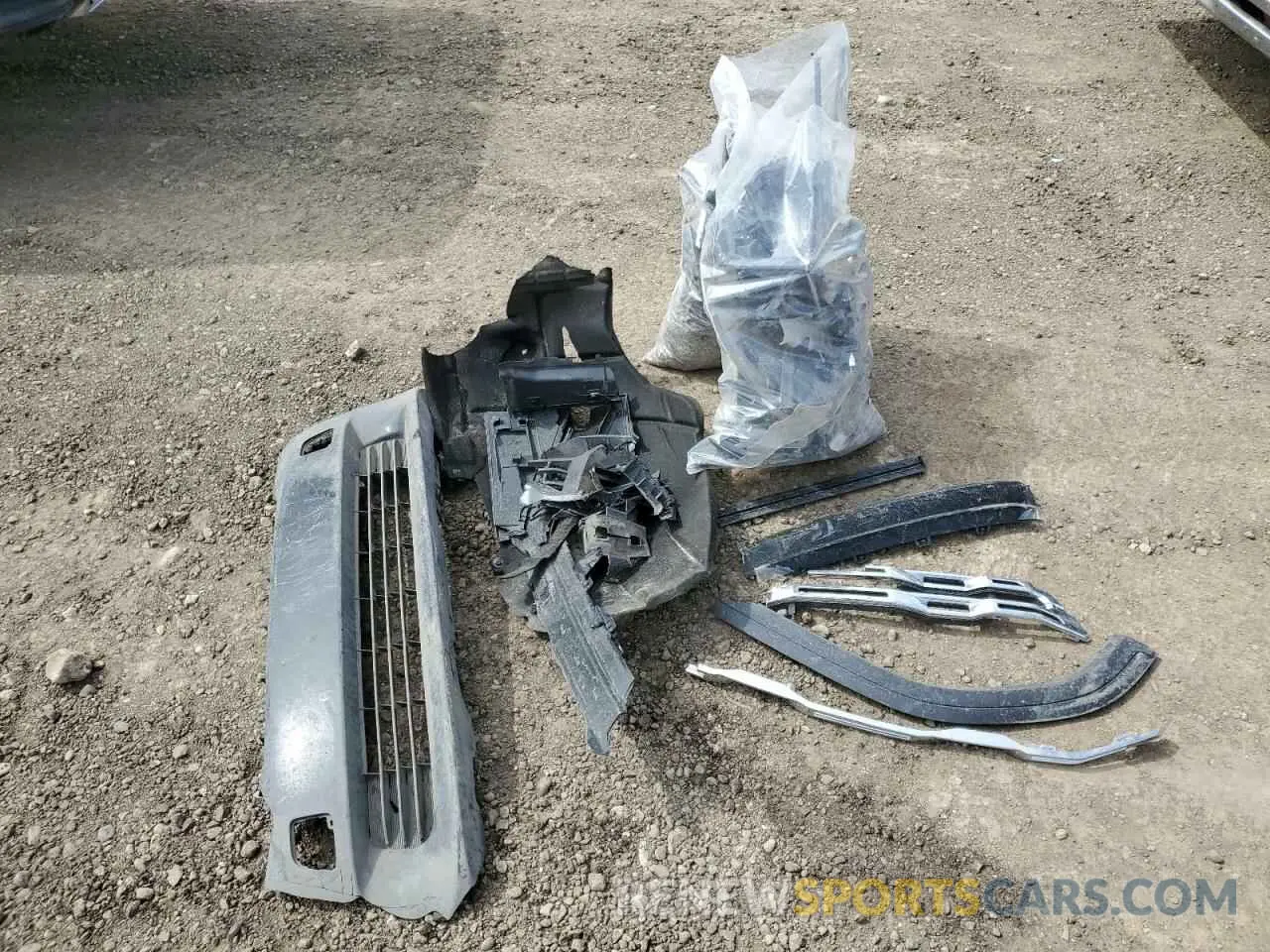 12 fotografías del automóvil dañado 1GTUUGE84RZ217122 GMC SIERRA 2024