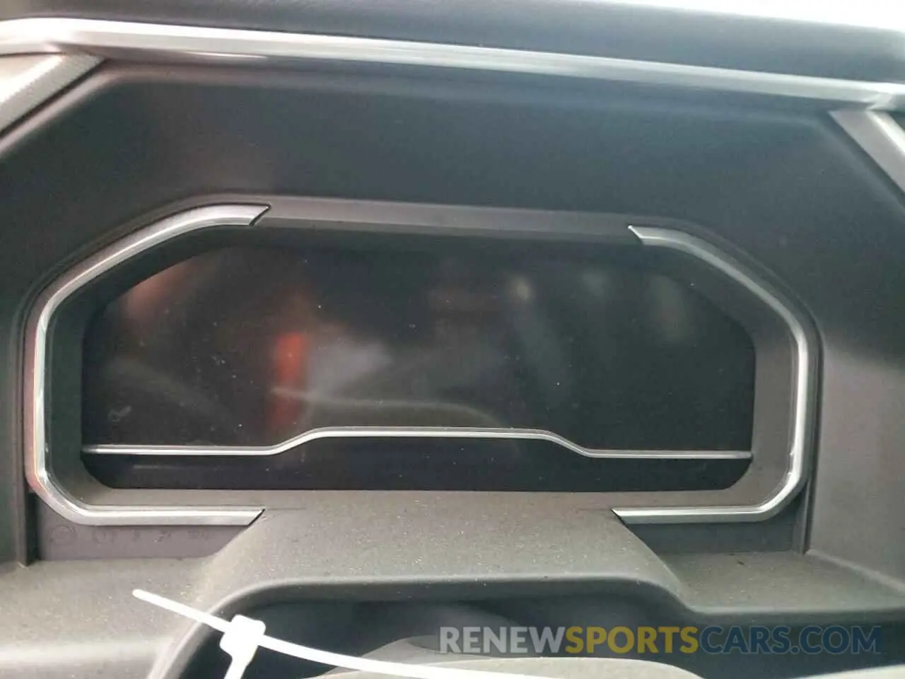 9 fotografías del automóvil dañado 1GTUUGE88RZ219634 GMC SIERRA 2024