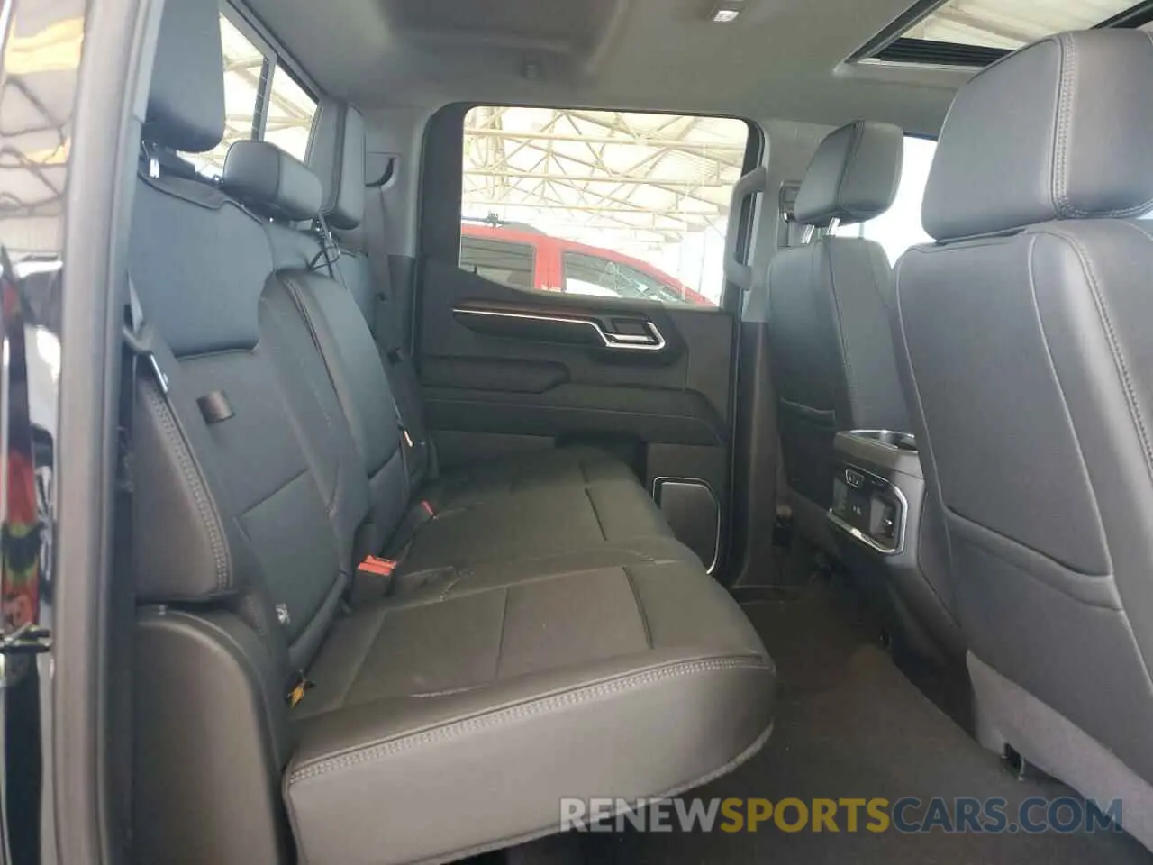 10 fotografías del automóvil dañado 1GTUUGEL0RZ340744 GMC SIERRA 2024