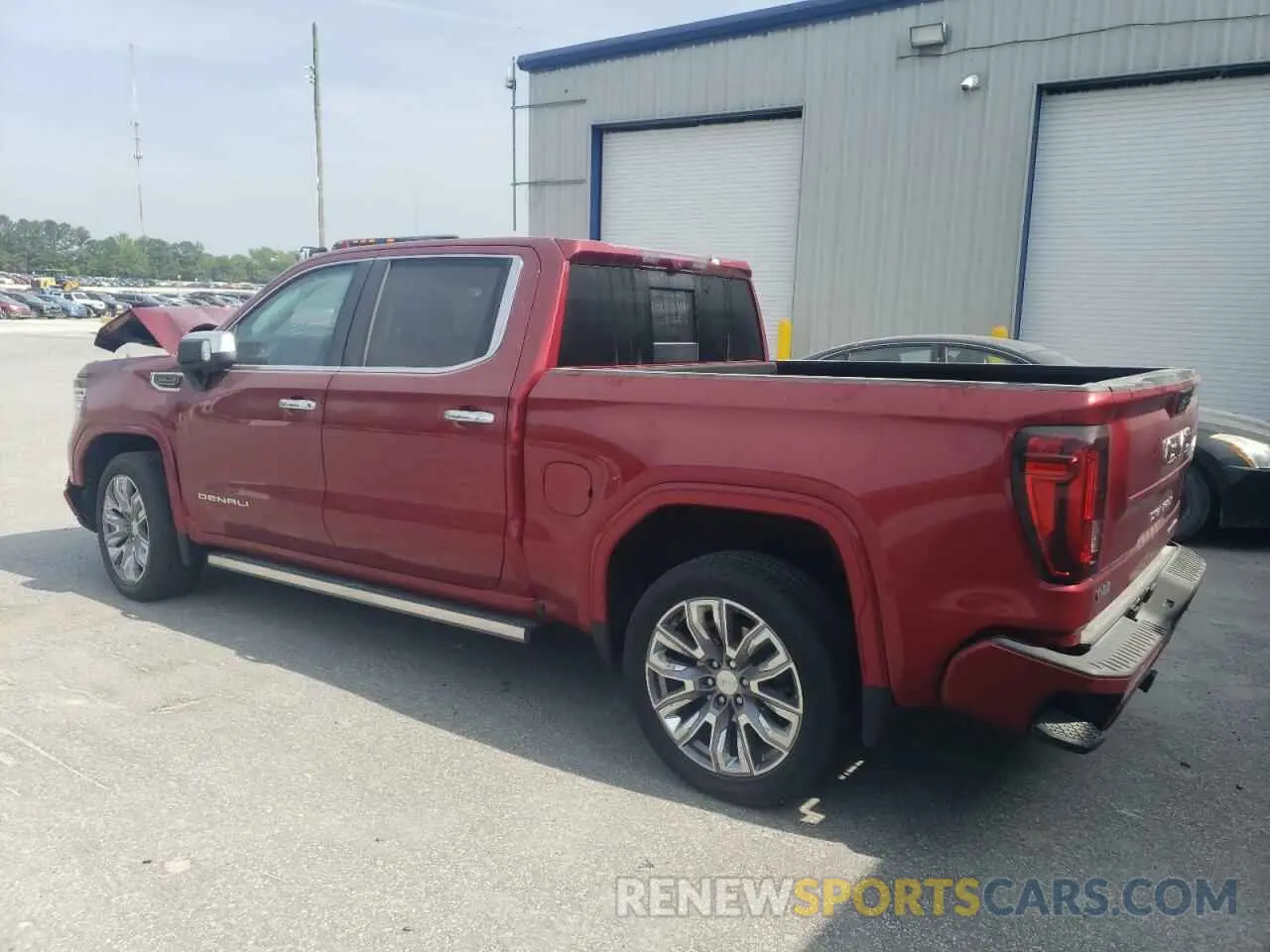 2 fotografías del automóvil dañado 1GTUUGEL5RZ388031 GMC SIERRA 2024
