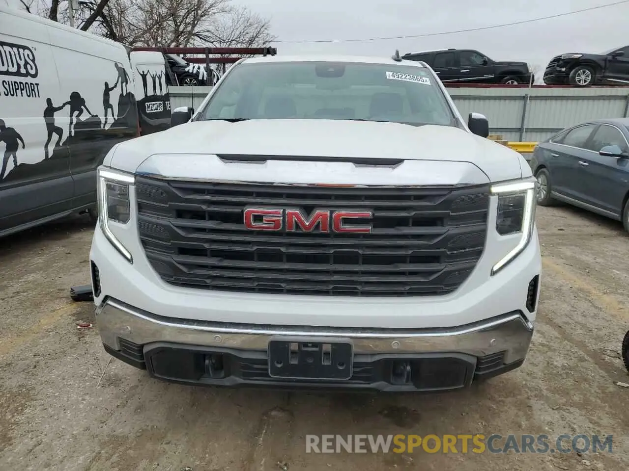 5 fotografías del automóvil dañado 3GTNUAED8RG389622 GMC SIERRA 2024