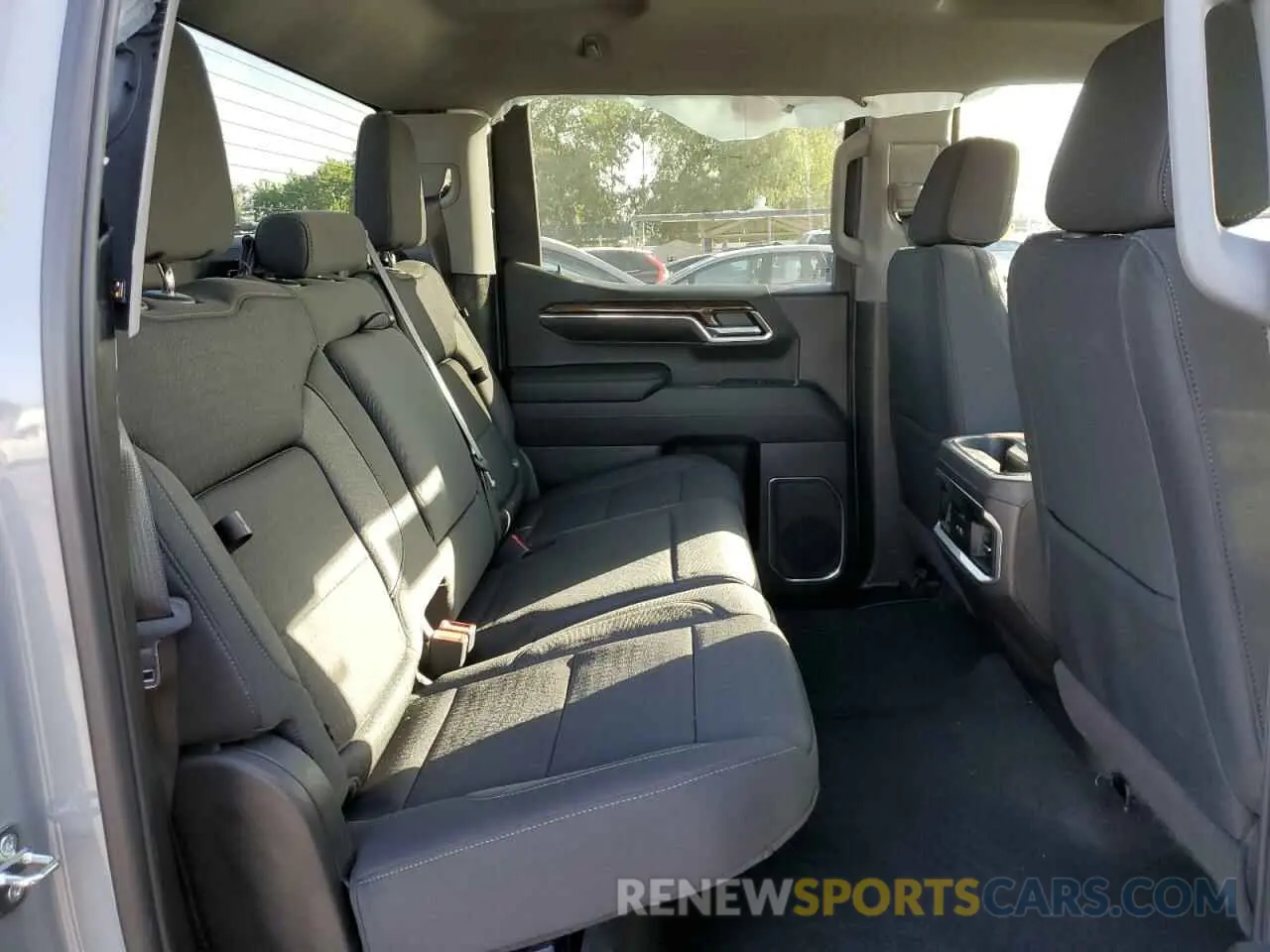 10 fotografías del automóvil dañado 3GTPHCE8XRG377774 GMC SIERRA 2024
