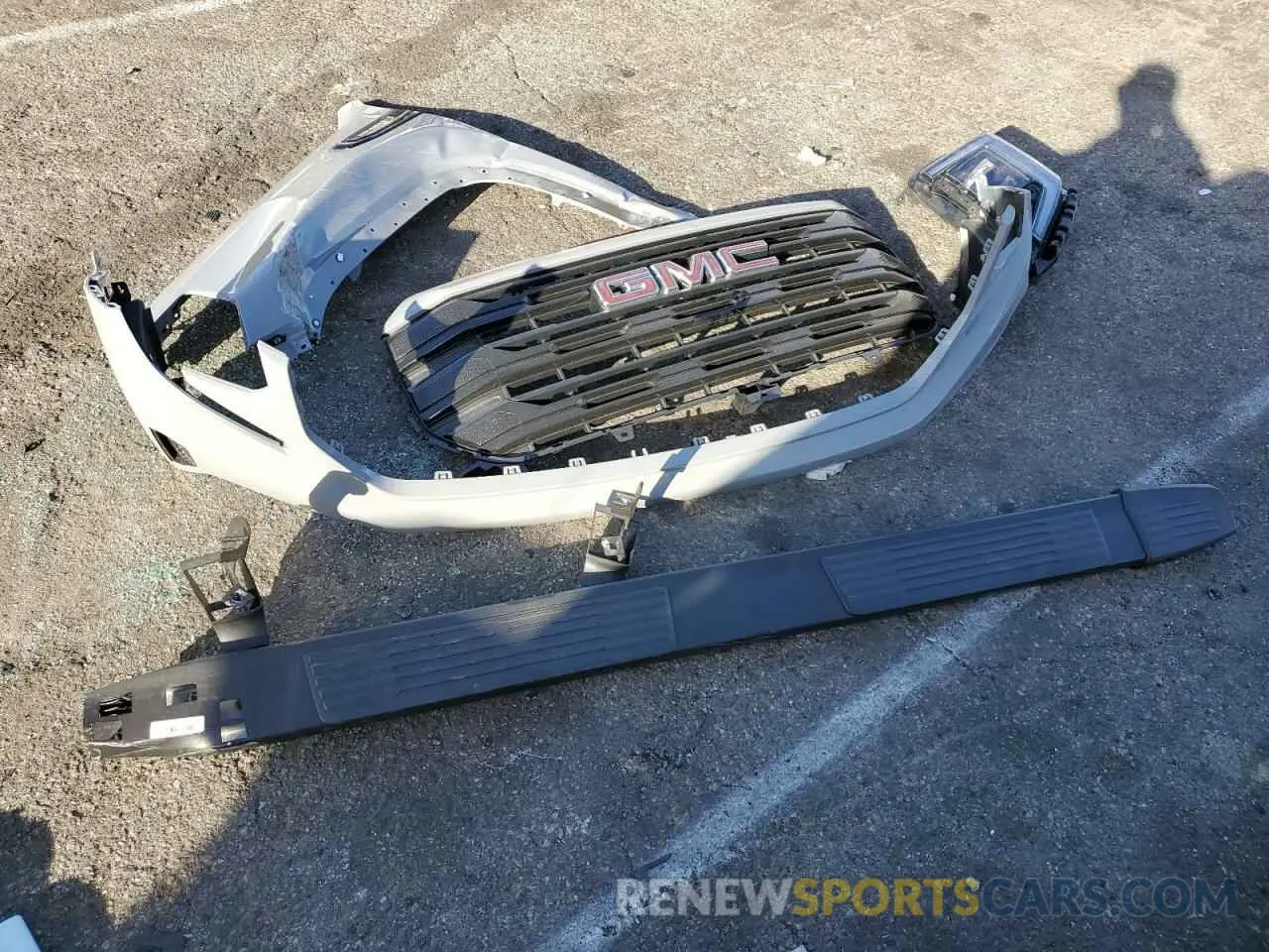 12 fotografías del automóvil dañado 3GTPHCE8XRG377774 GMC SIERRA 2024