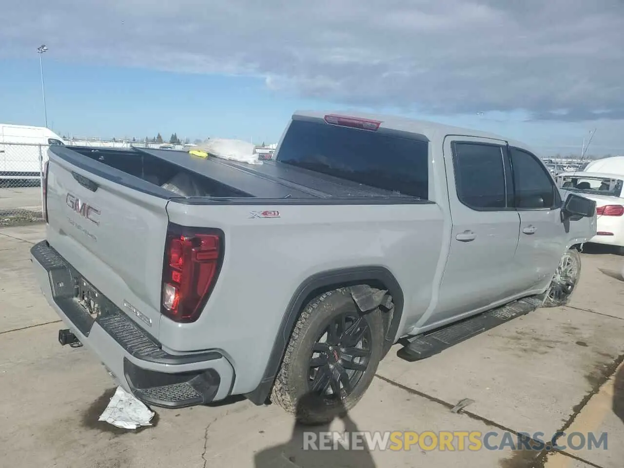 3 fotografías del automóvil dañado 3GTUUCED6RG256042 GMC SIERRA 2024