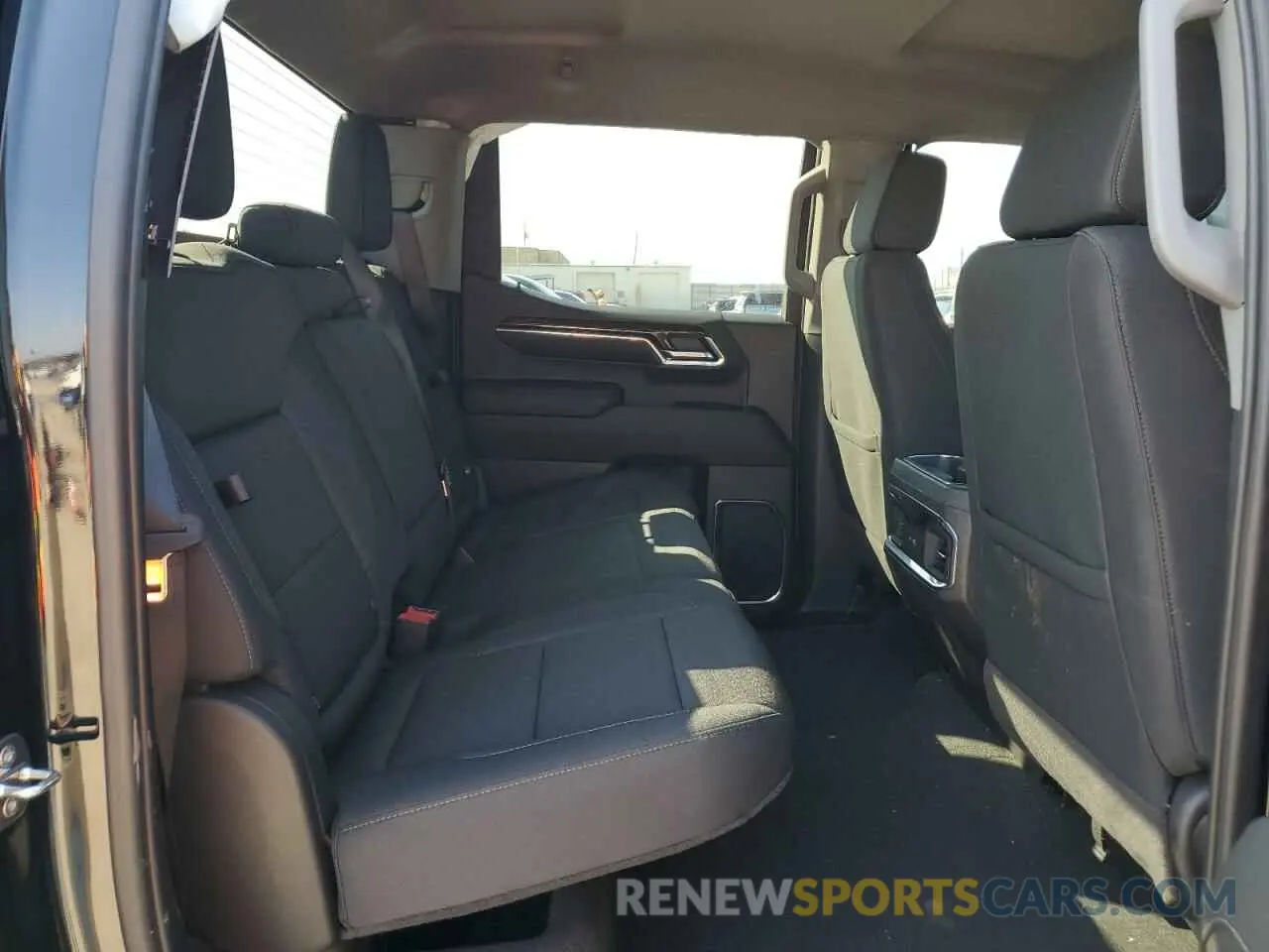 10 fotografías del automóvil dañado 3GTUUCED9RG372738 GMC SIERRA 2024