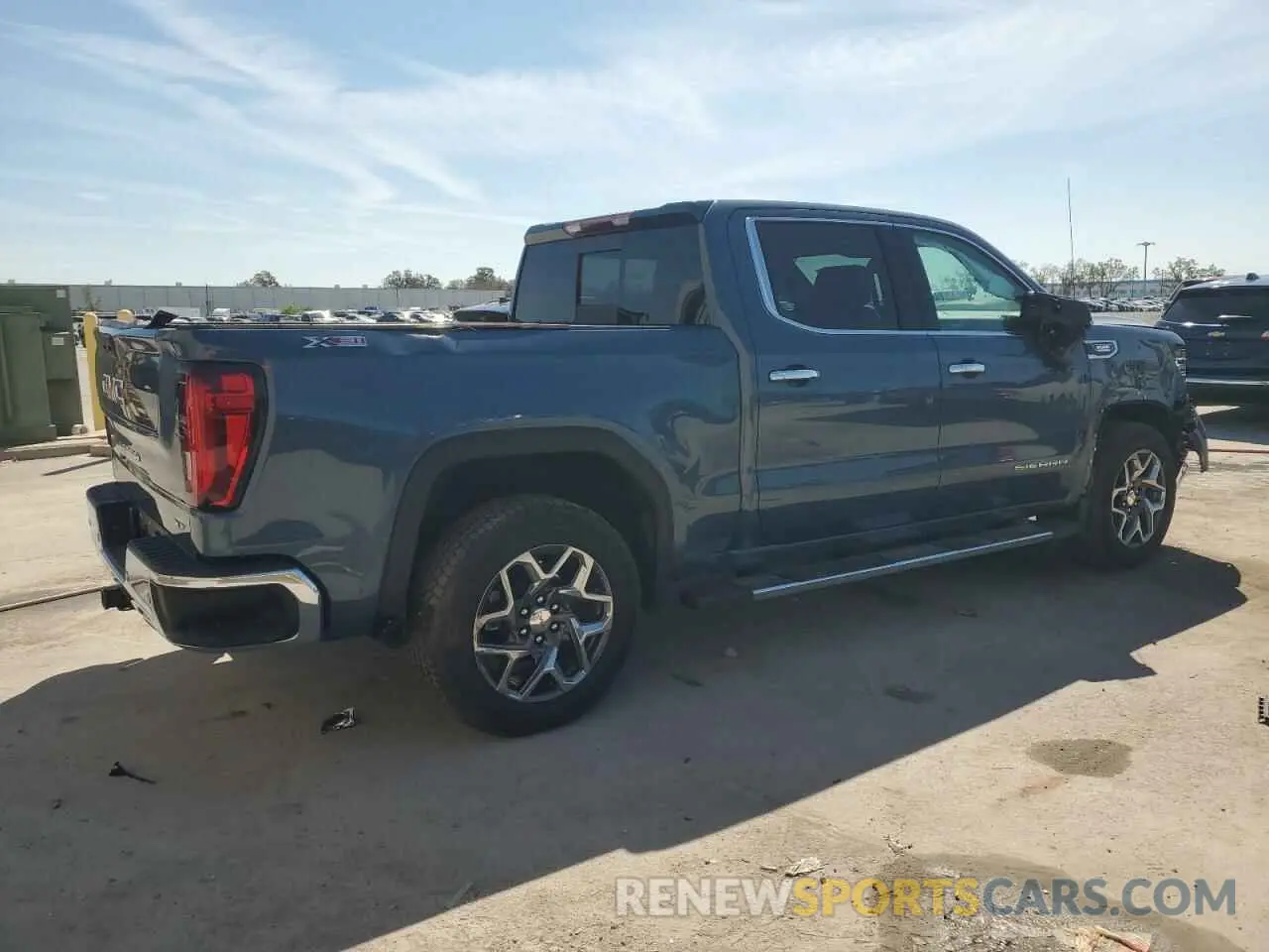 3 fotografías del automóvil dañado 3GTUUDE80RG297792 GMC SIERRA 2024