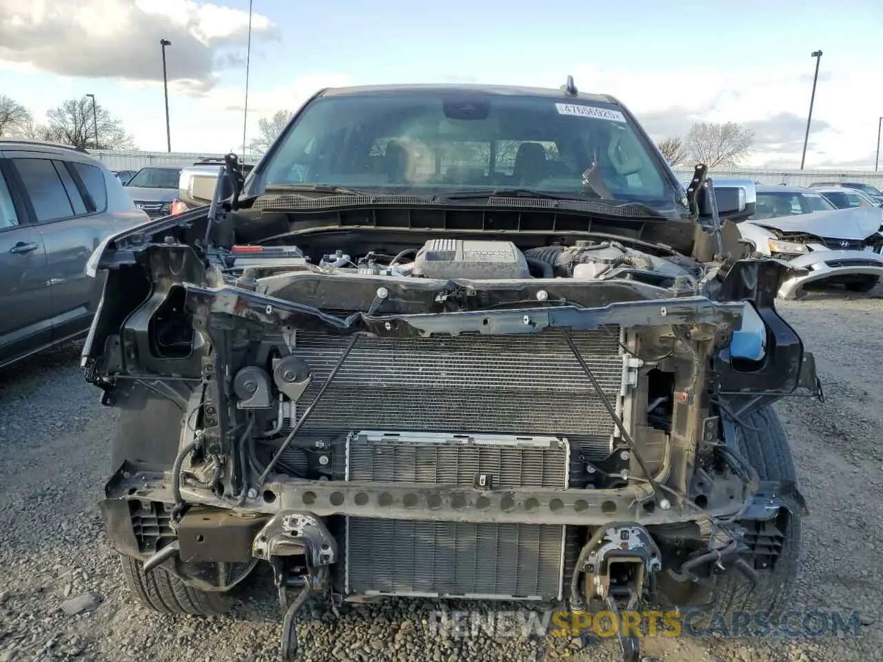 5 fotografías del automóvil dañado 3GTUUDE82RG289659 GMC SIERRA 2024