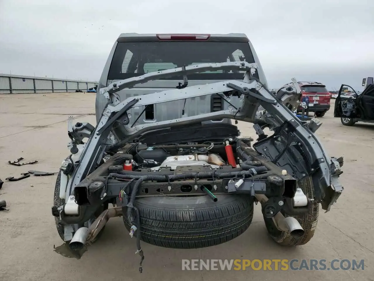 6 fotografías del automóvil dañado 3GTUUDED0RG170540 GMC SIERRA 2024