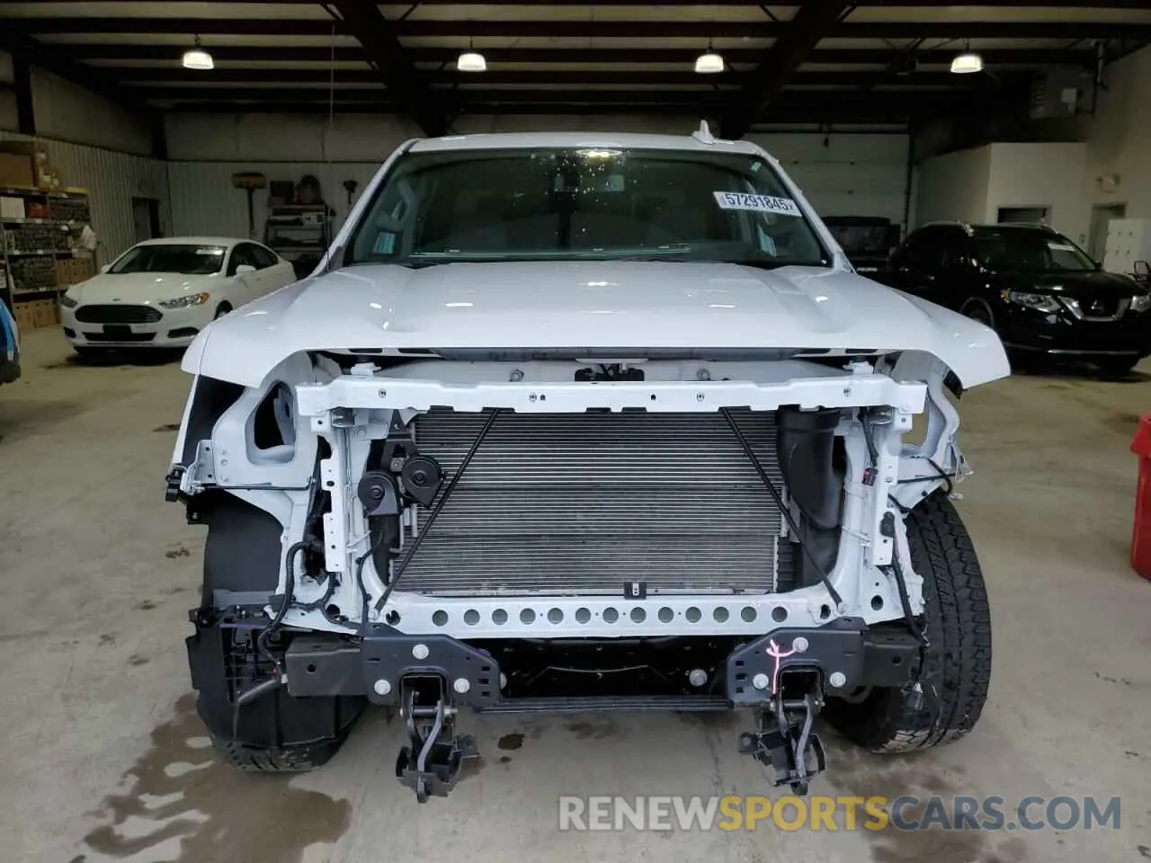 5 fotografías del automóvil dañado 3GTUUDED3RG391369 GMC SIERRA 2024