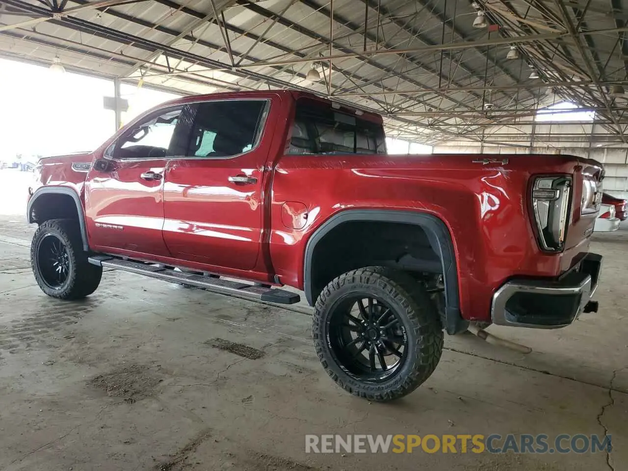 2 fotografías del automóvil dañado 3GTUUDED8RG201047 GMC SIERRA 2024