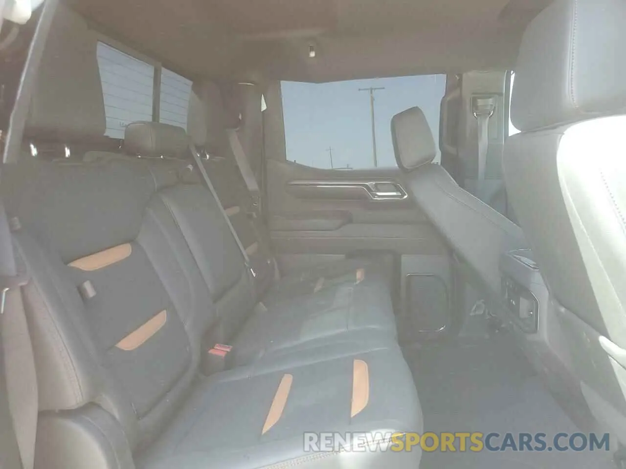 11 fotografías del automóvil dañado 3GTUUEE86RG267413 GMC SIERRA 2024