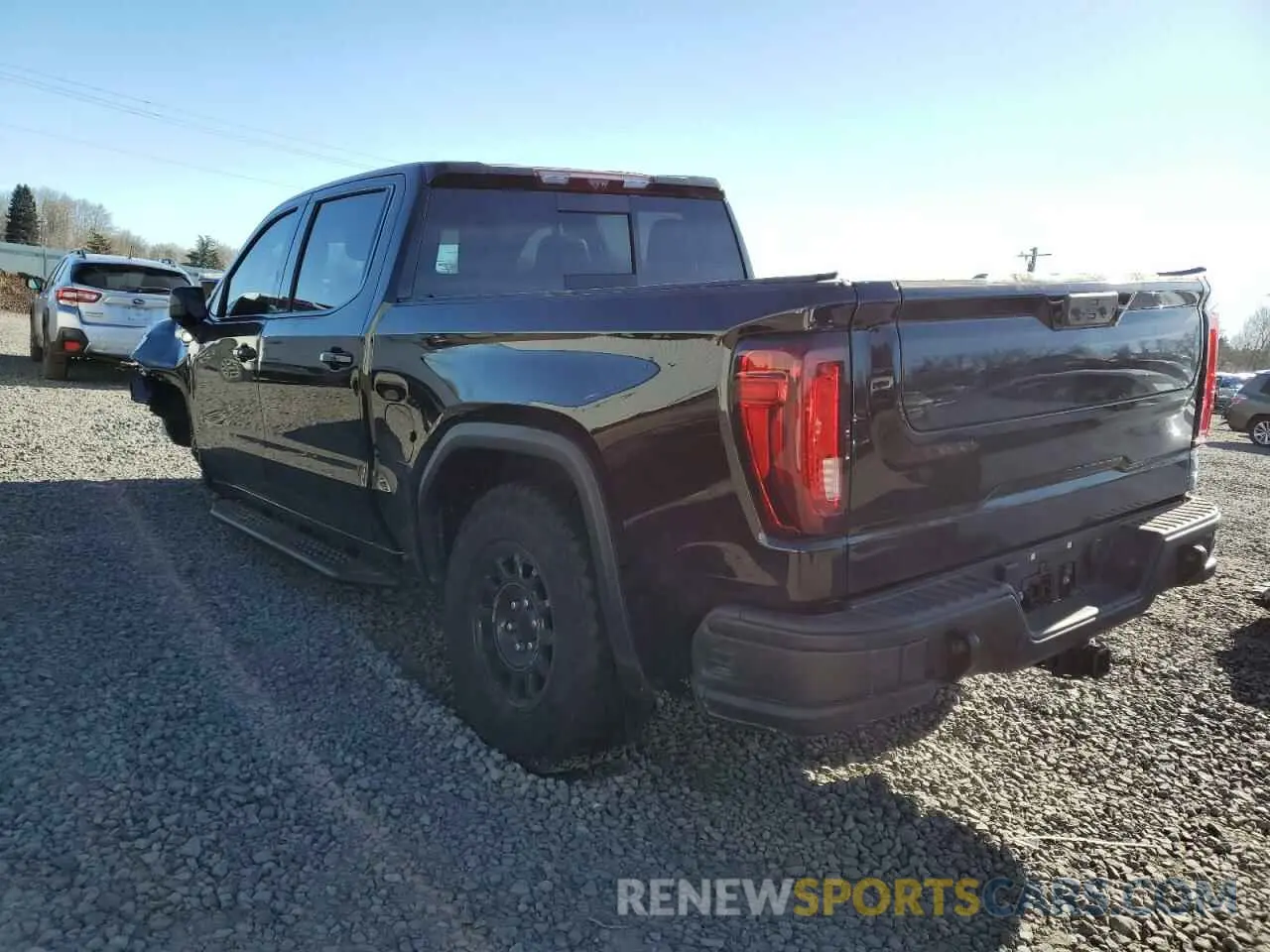 2 fotografías del automóvil dañado 3GTUUFE86RG193027 GMC SIERRA 2024