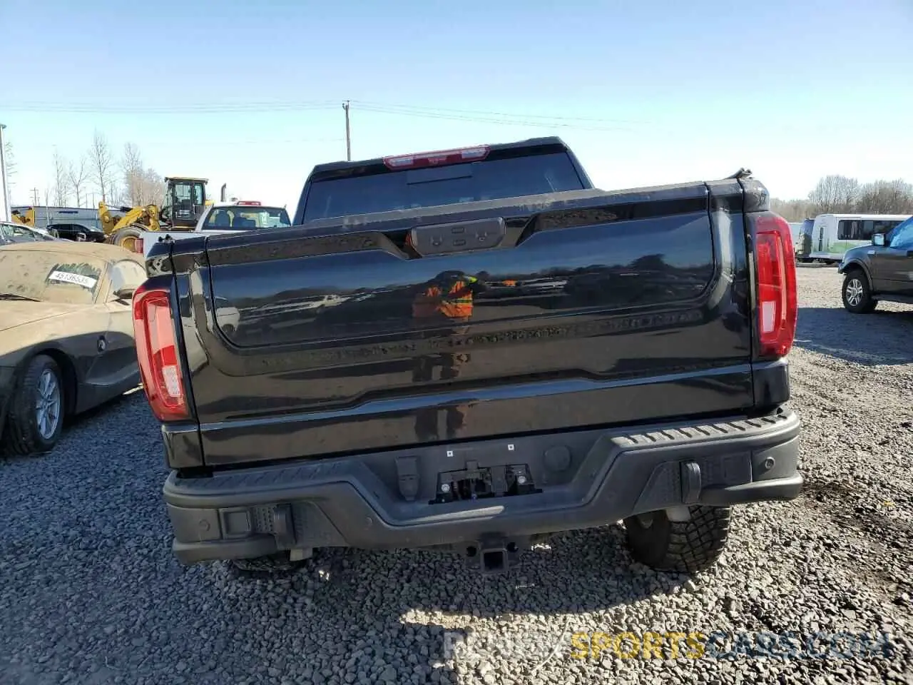 6 fotografías del automóvil dañado 3GTUUFE86RG193027 GMC SIERRA 2024