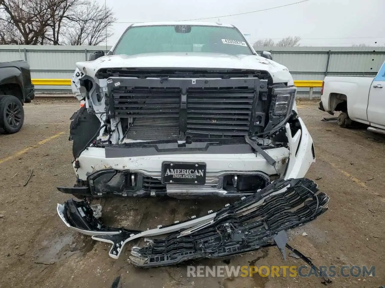 5 fotografías del automóvil dañado 3GTUUGEL5RG237660 GMC SIERRA 2024