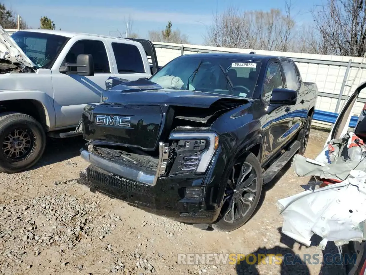 1 fotografías del automóvil dañado 1GT40LEL1SU402045 GMC SIERRA 2025