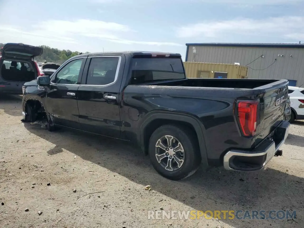 2 fotografías del automóvil dañado 1GTPHDED8SZ231334 GMC SIERRA 2025