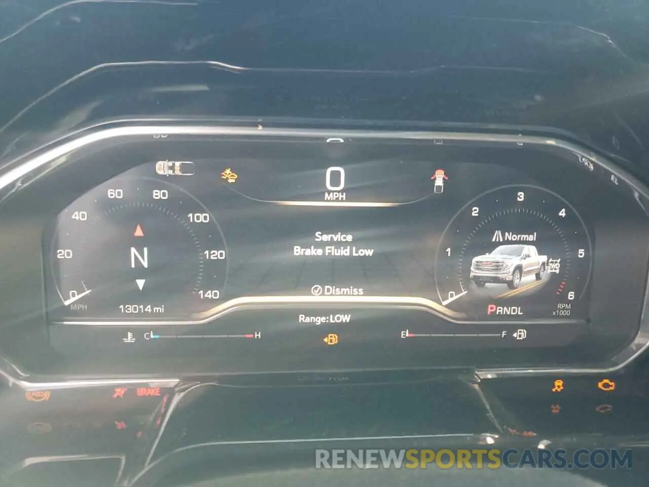10 fotografías del automóvil dañado 1GTUUDED5SZ177988 GMC SIERRA 2025
