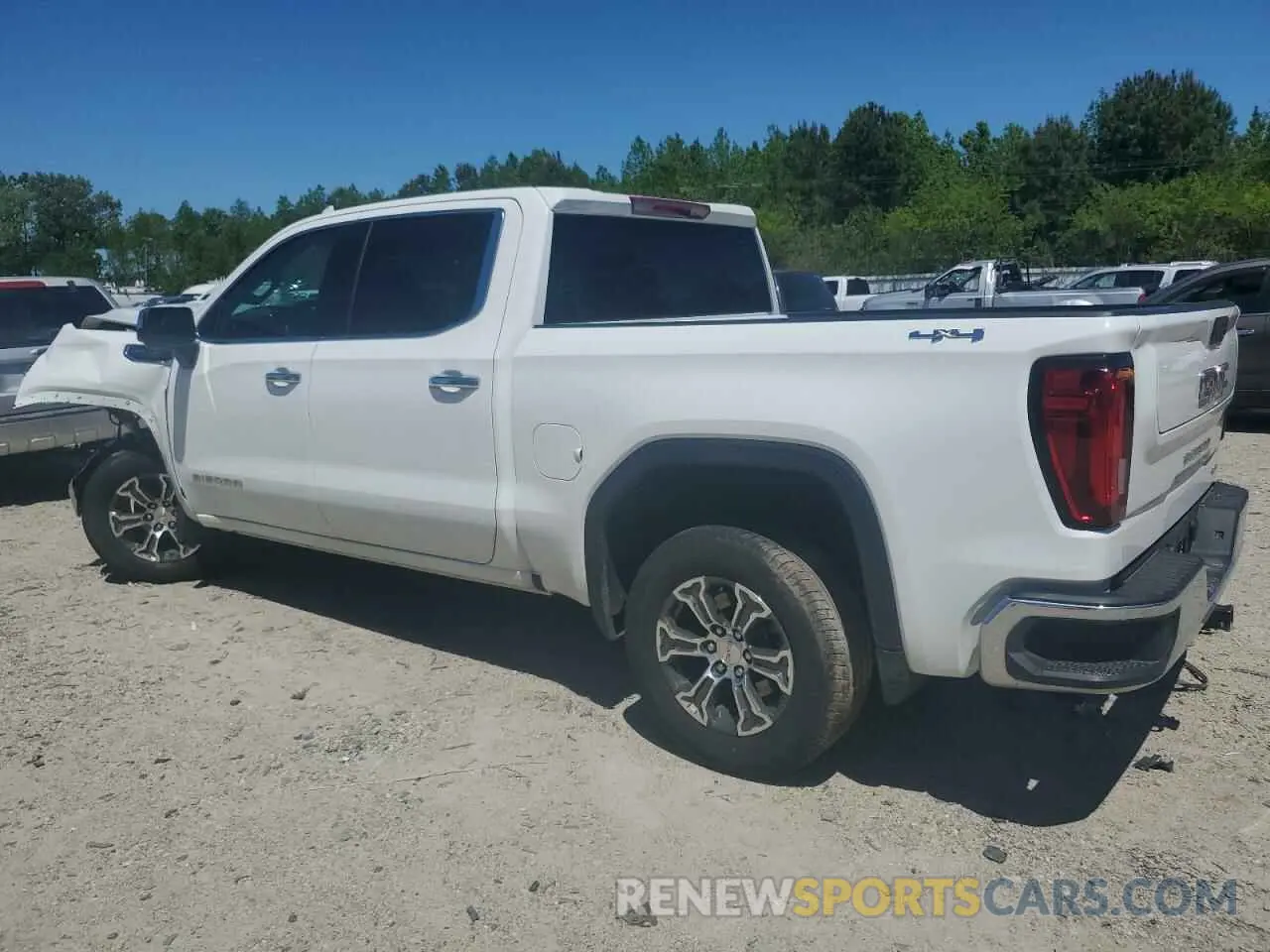3 fotografías del automóvil dañado 1GTUUDED5SZ177988 GMC SIERRA 2025