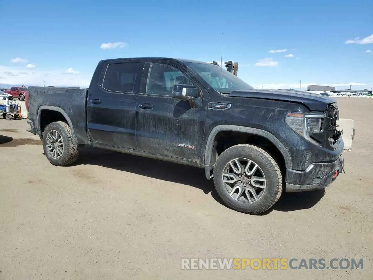 4 fotografías del automóvil dañado 1GTUUEE81SZ173106 GMC SIERRA 2025