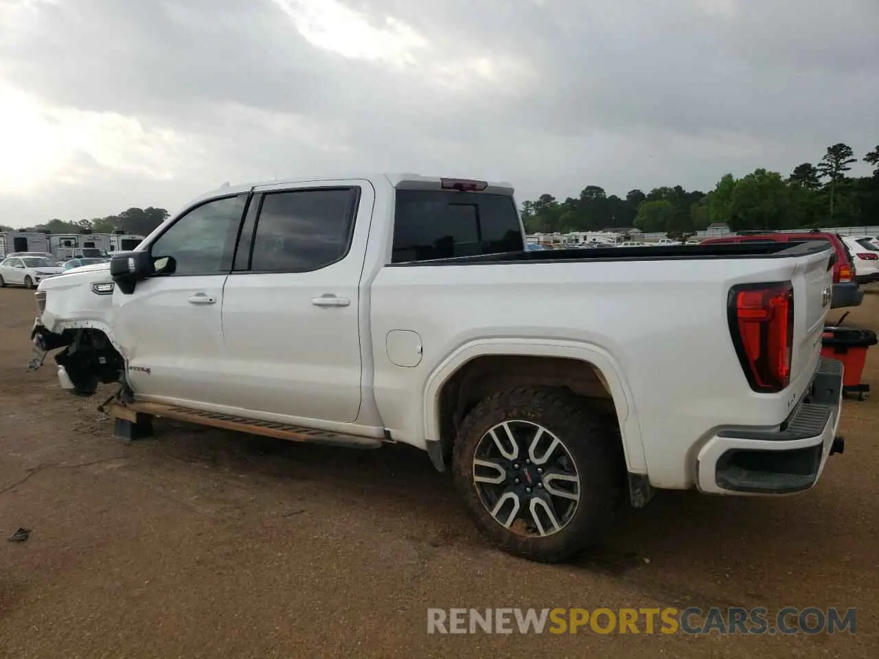 2 fotografías del automóvil dañado 1GTUUEE84SZ198274 GMC SIERRA 2025
