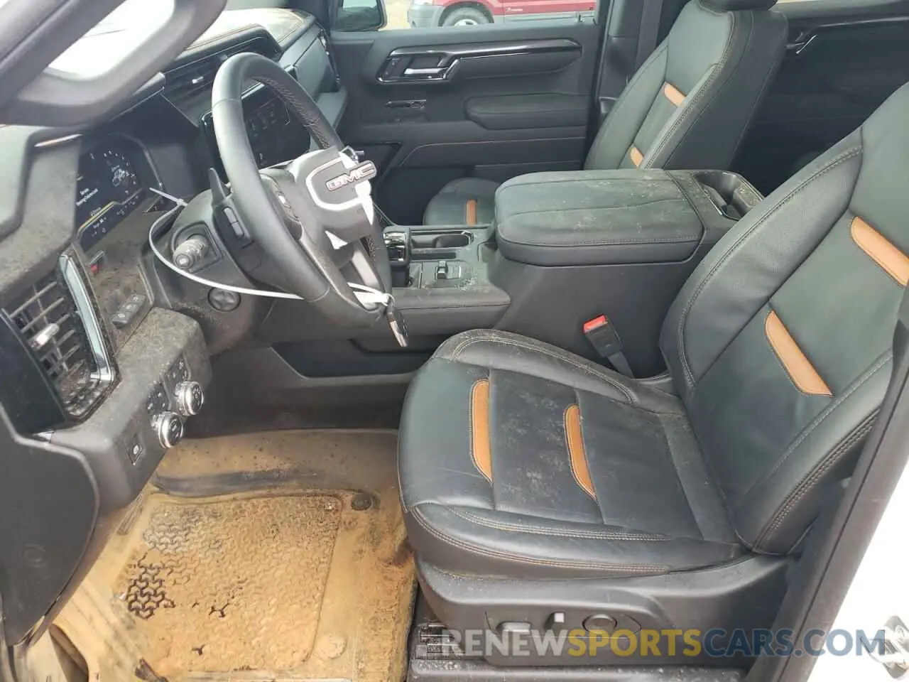 7 fotografías del automóvil dañado 1GTUUEE84SZ198274 GMC SIERRA 2025
