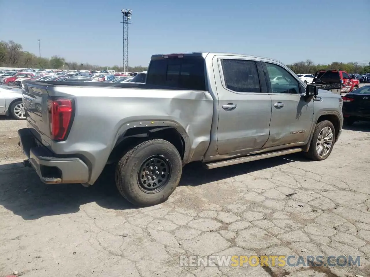 3 fotografías del automóvil dañado 1GTUUGE89SZ169803 GMC SIERRA 2025