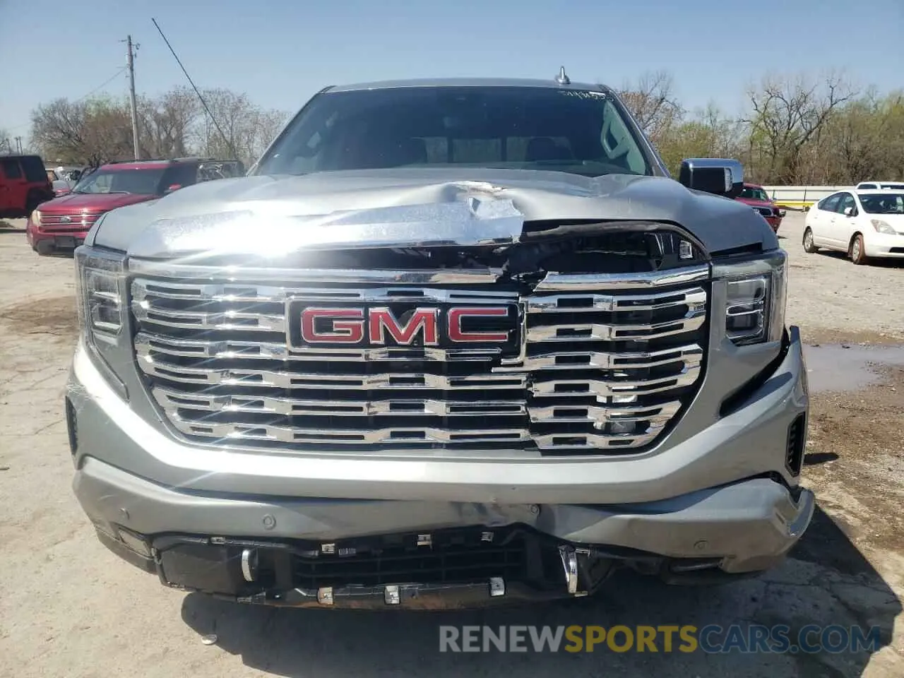 5 fotografías del automóvil dañado 1GTUUGE89SZ169803 GMC SIERRA 2025