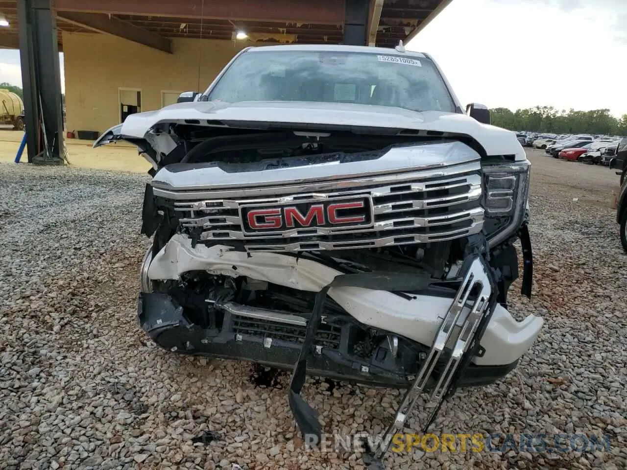 5 fotografías del automóvil dañado 3GTUUGE86SG214910 GMC SIERRA 2025
