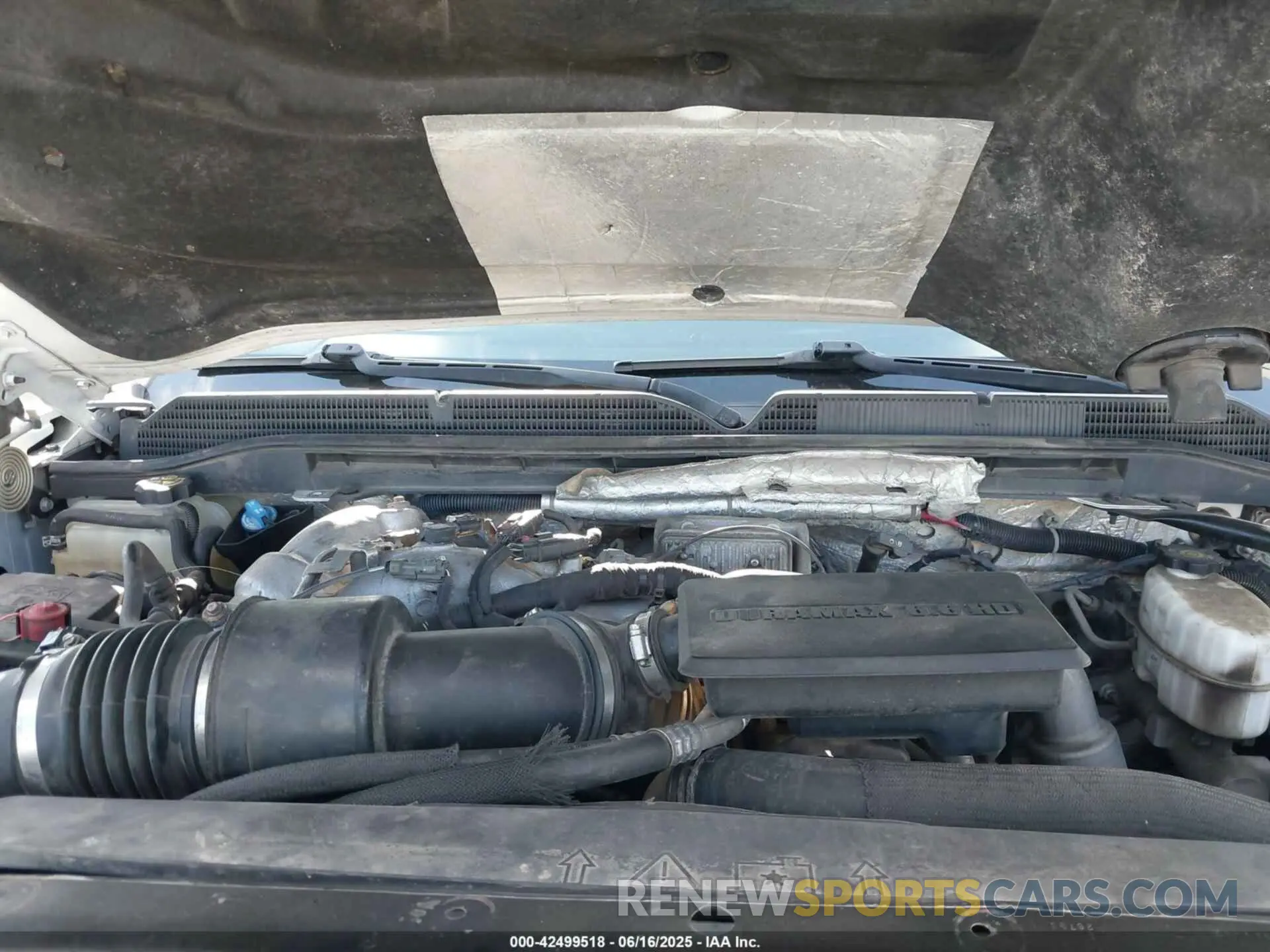 10 fotografías del automóvil dañado 1GT12NEY5KF116028 GMC SIERRA 2500HD 2019