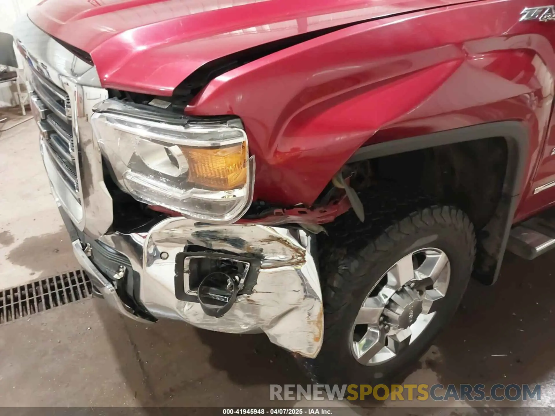 6 fotografías del automóvil dañado 1GT12REG4KF277677 GMC SIERRA 2500HD 2019