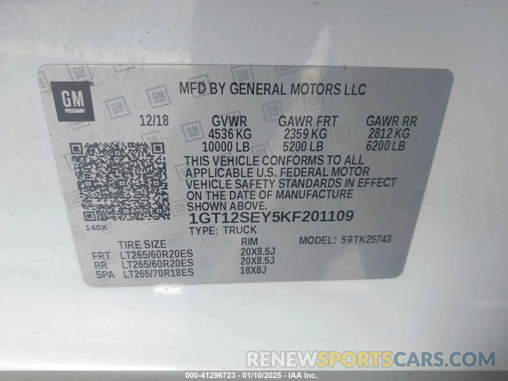 9 fotografías del automóvil dañado 1GT12SEY5KF201109 GMC SIERRA 2500HD 2019