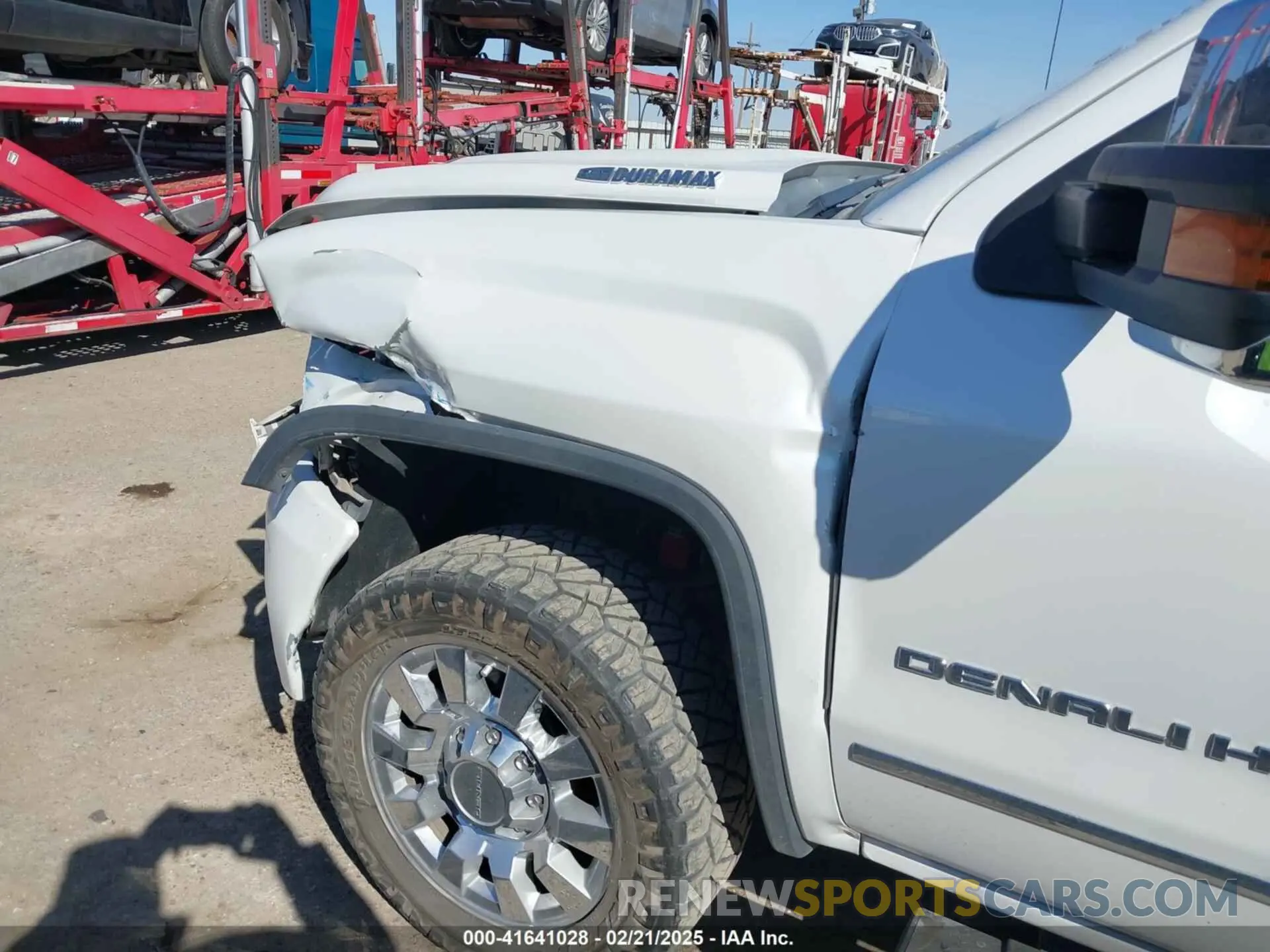 6 fotografías del automóvil dañado 1GT12SEY8KF139611 GMC SIERRA 2500HD 2019