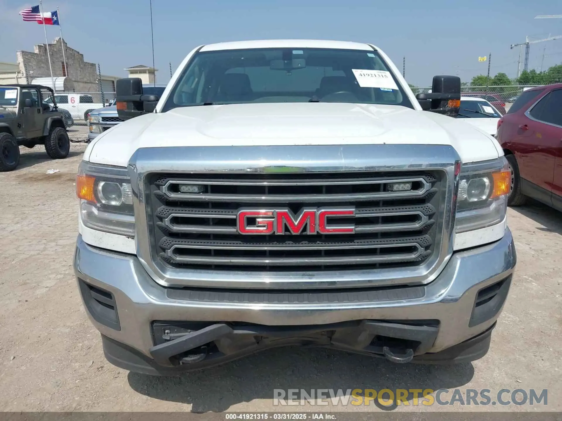 12 fotografías del automóvil dañado 2GD21NEG3K1149224 GMC SIERRA 2500HD 2019