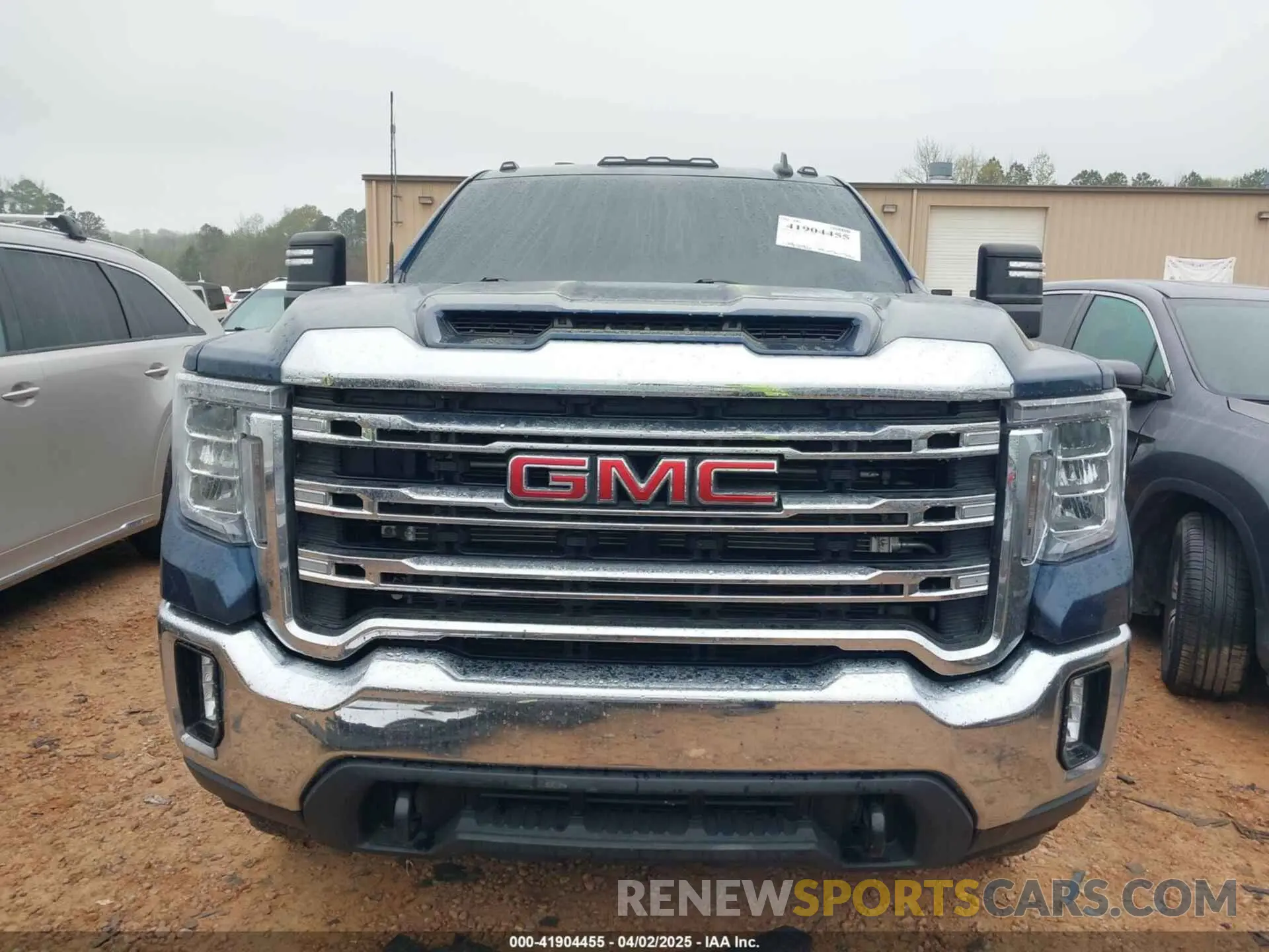 12 fotografías del automóvil dañado 1GT19MEY2LF265715 GMC SIERRA 2500HD 2020