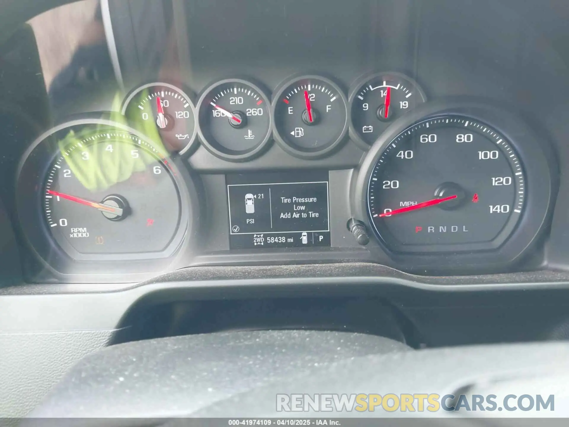 5 fotografías del automóvil dañado 1GT49LE7XLF129279 GMC SIERRA 2500HD 2020