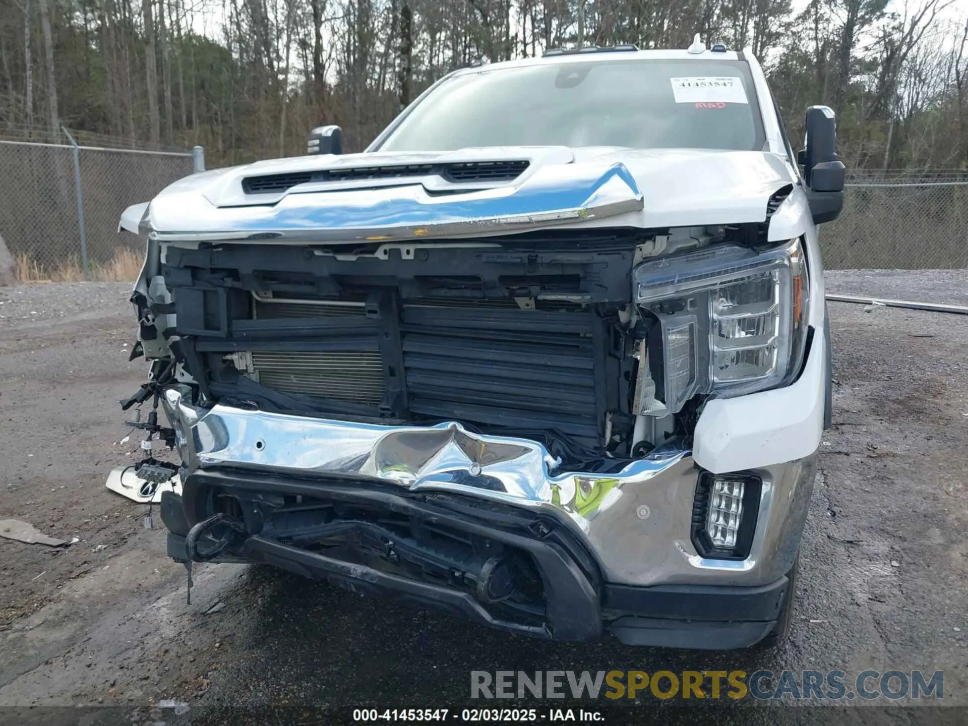 11 fotografías del automóvil dañado 1GT49NEYXLF125074 GMC SIERRA 2500HD 2020