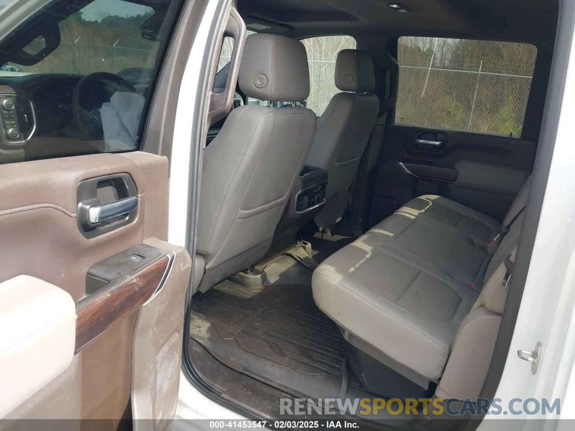 7 fotografías del automóvil dañado 1GT49NEYXLF125074 GMC SIERRA 2500HD 2020