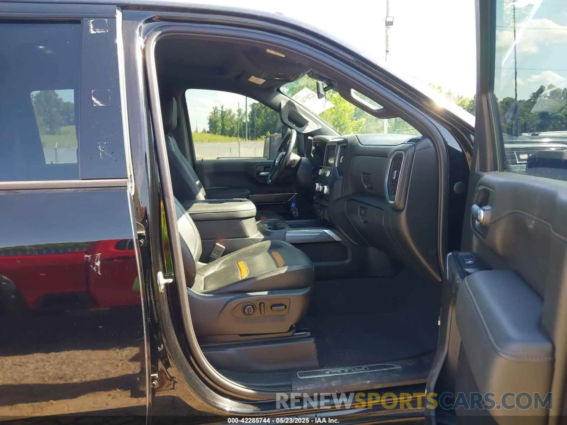 6 fotografías del automóvil dañado 1GT49PE76LF102717 GMC SIERRA 2500HD 2020