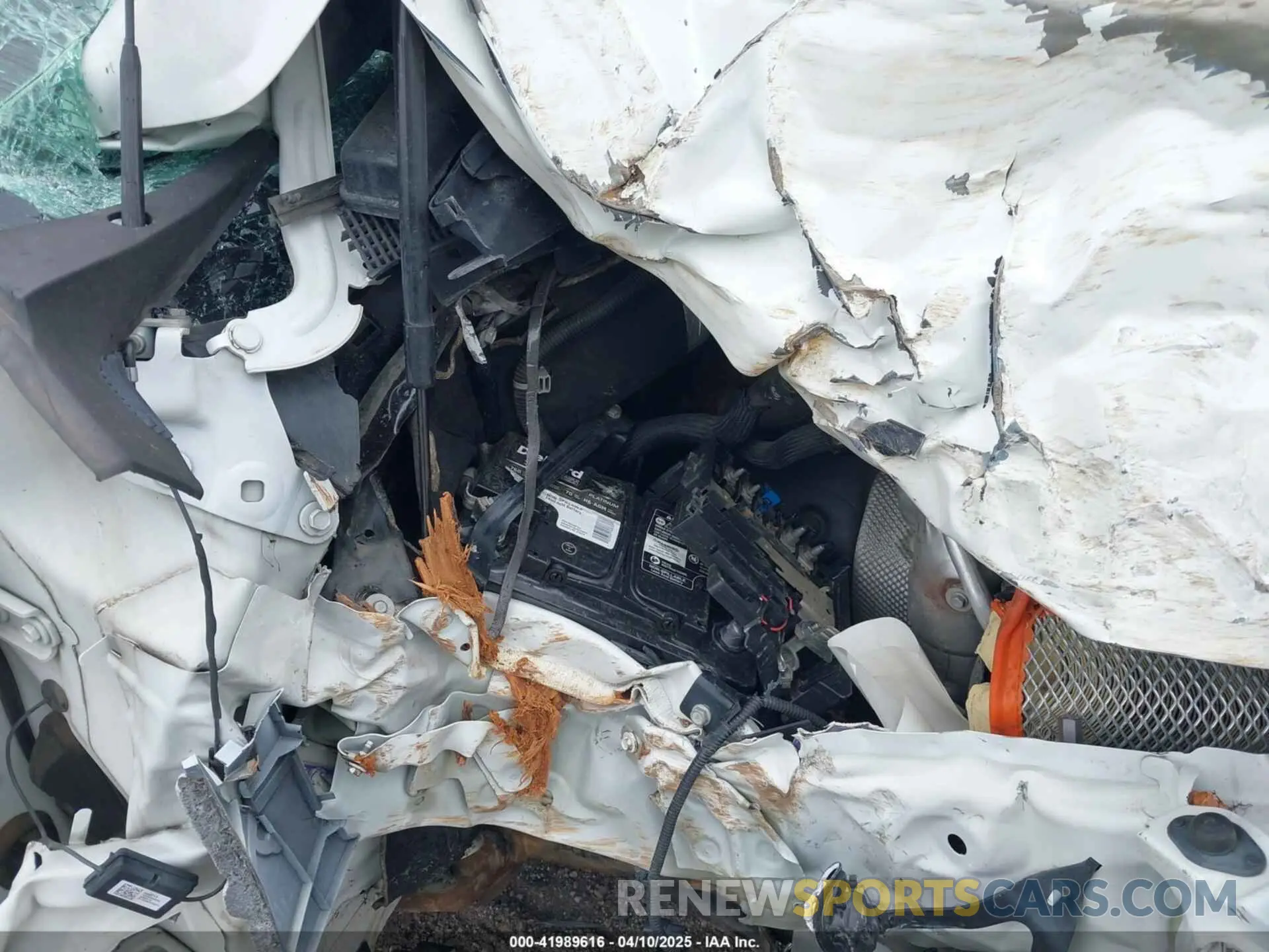 14 fotografías del automóvil dañado 1GT49PEY3LF101226 GMC SIERRA 2500HD 2020