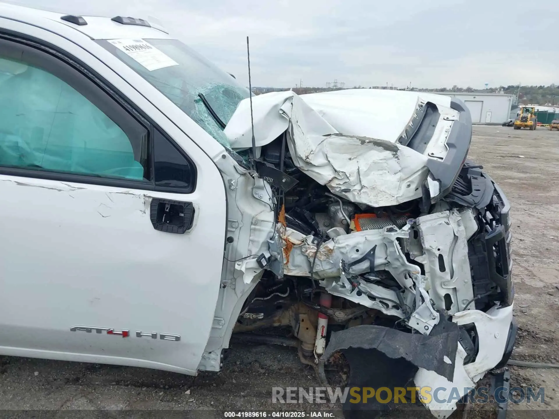 21 fotografías del automóvil dañado 1GT49PEY3LF101226 GMC SIERRA 2500HD 2020