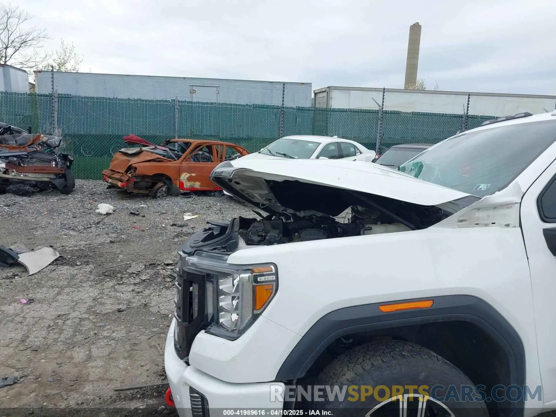 23 fotografías del automóvil dañado 1GT49PEY3LF101226 GMC SIERRA 2500HD 2020