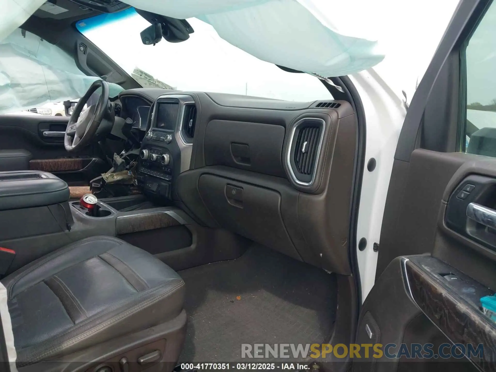 5 fotografías del automóvil dañado 1GT49REY0LF167275 GMC SIERRA 2500HD 2020