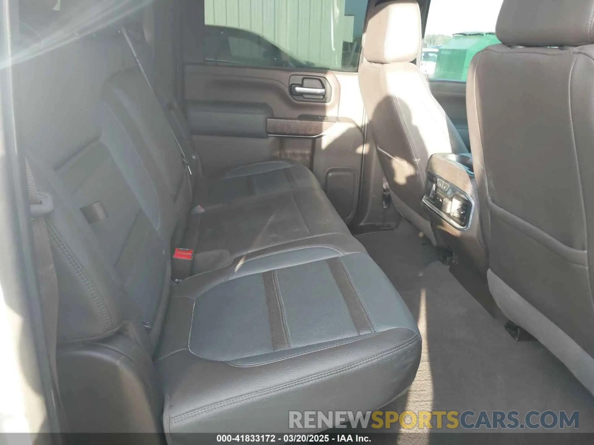6 fotografías del automóvil dañado 1GT49REY4LF308414 GMC SIERRA 2500HD 2020