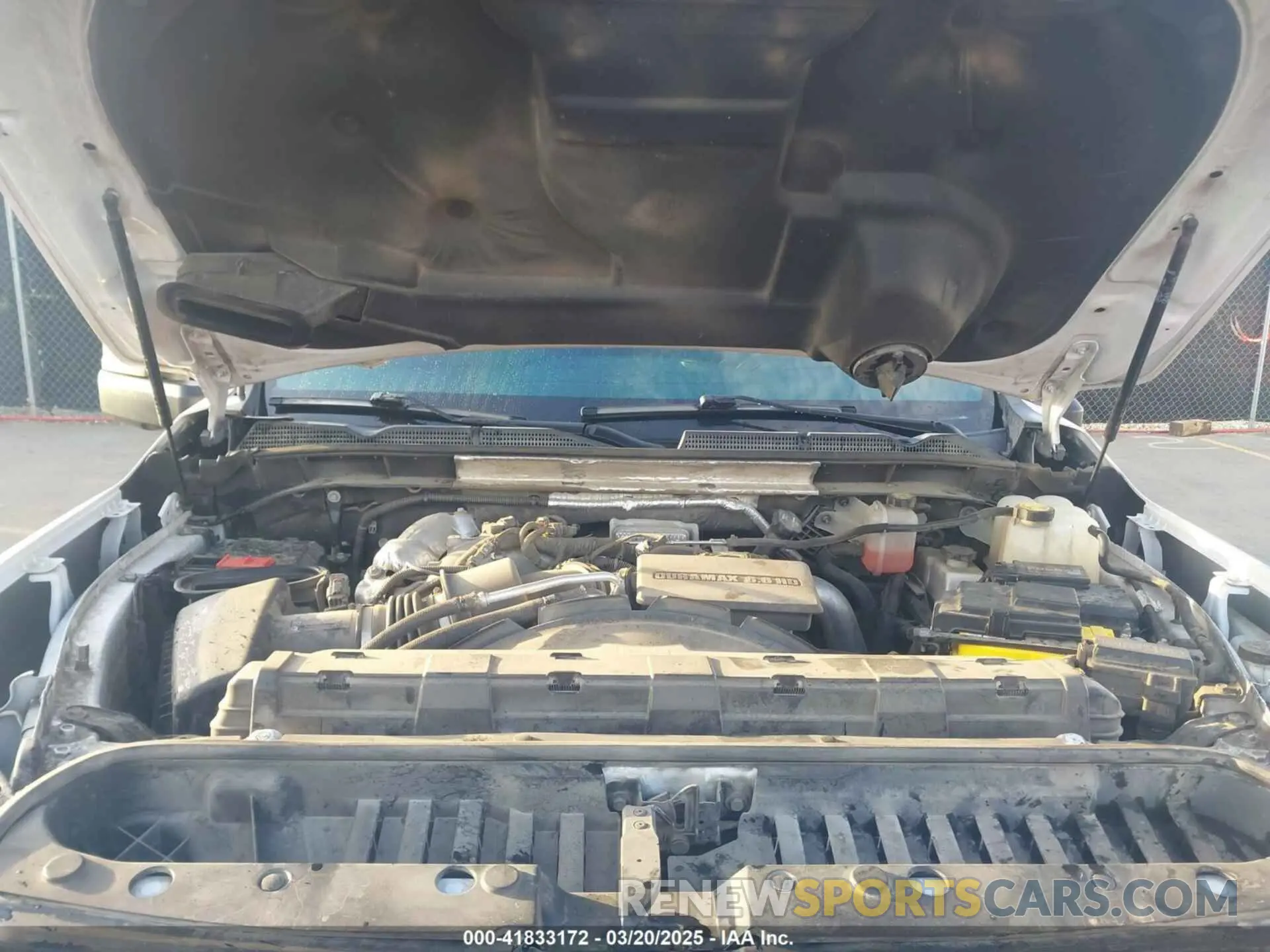 9 fotografías del automóvil dañado 1GT49REY4LF308414 GMC SIERRA 2500HD 2020