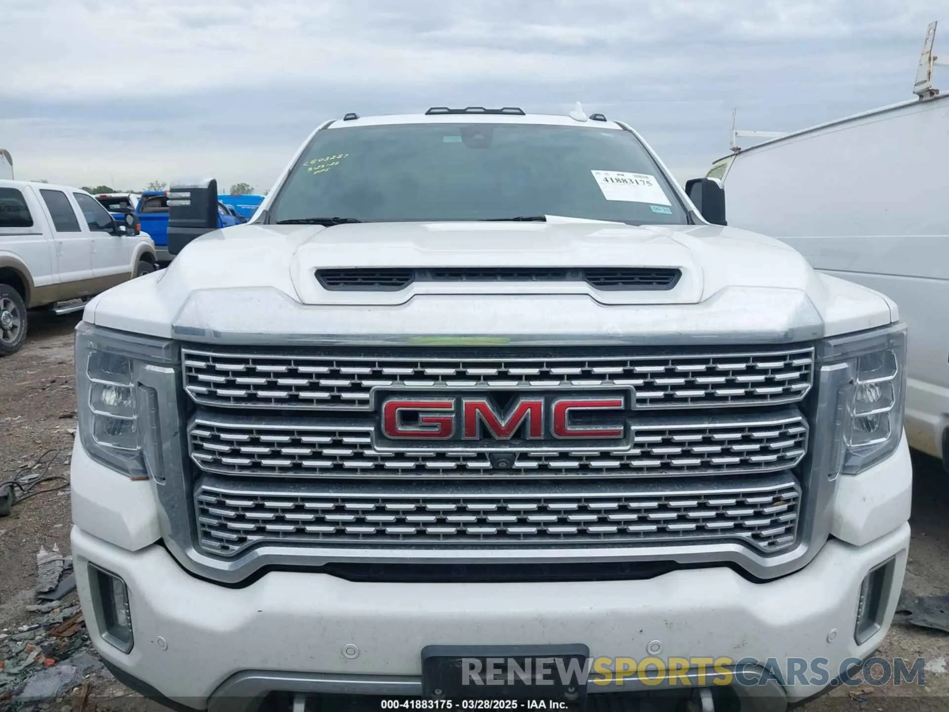 11 fotografías del automóvil dañado 1GT49REY7LF183229 GMC SIERRA 2500HD 2020