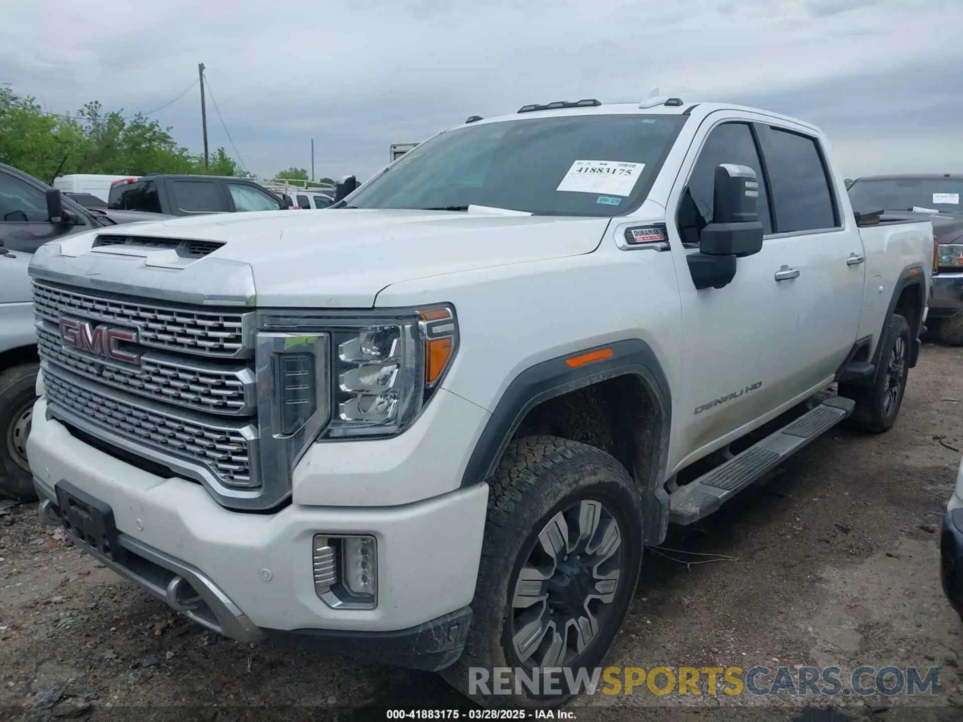 2 fotografías del automóvil dañado 1GT49REY7LF183229 GMC SIERRA 2500HD 2020