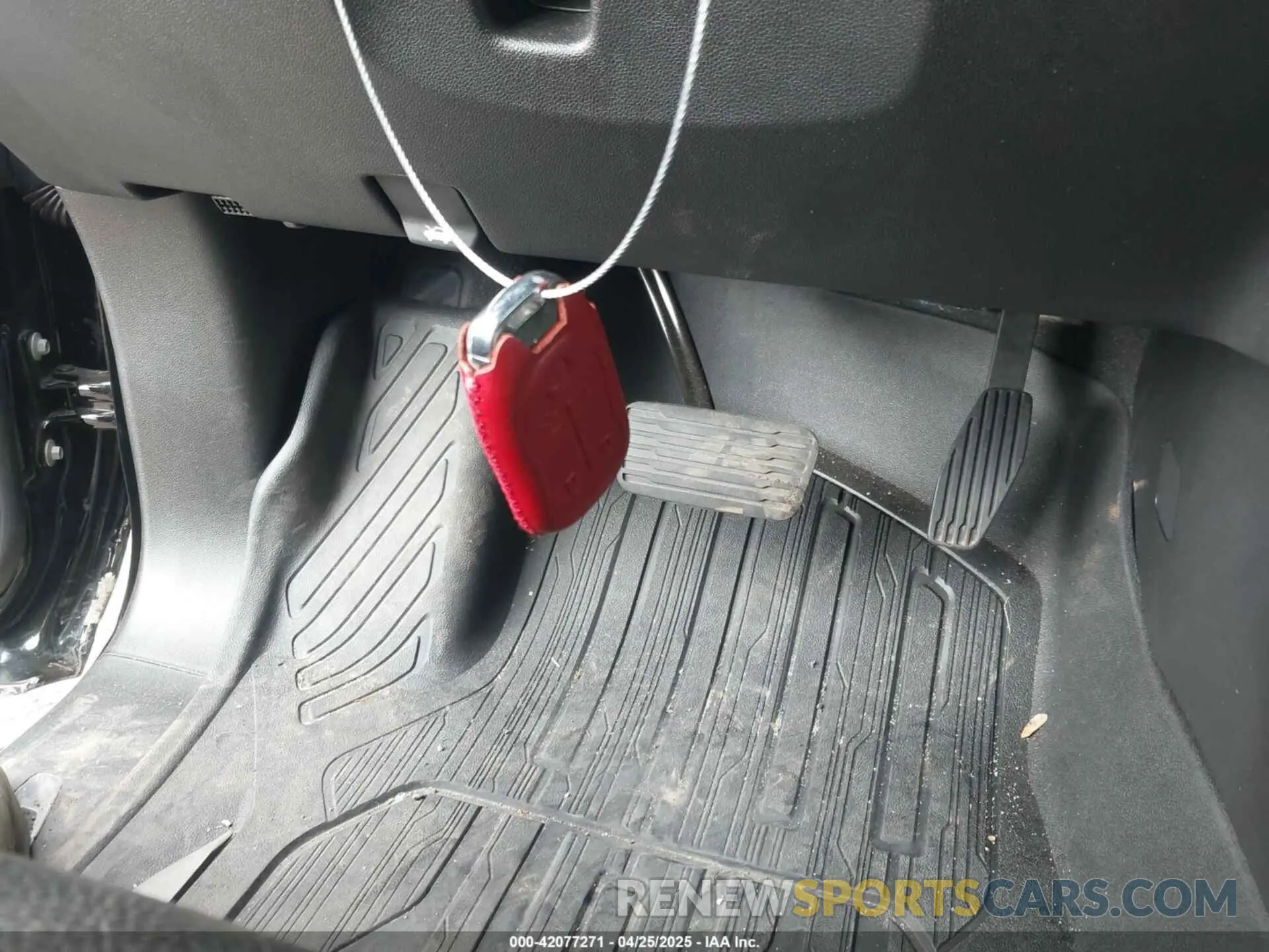 10 fotografías del automóvil dañado 1GT49REY8LF106269 GMC SIERRA 2500HD 2020