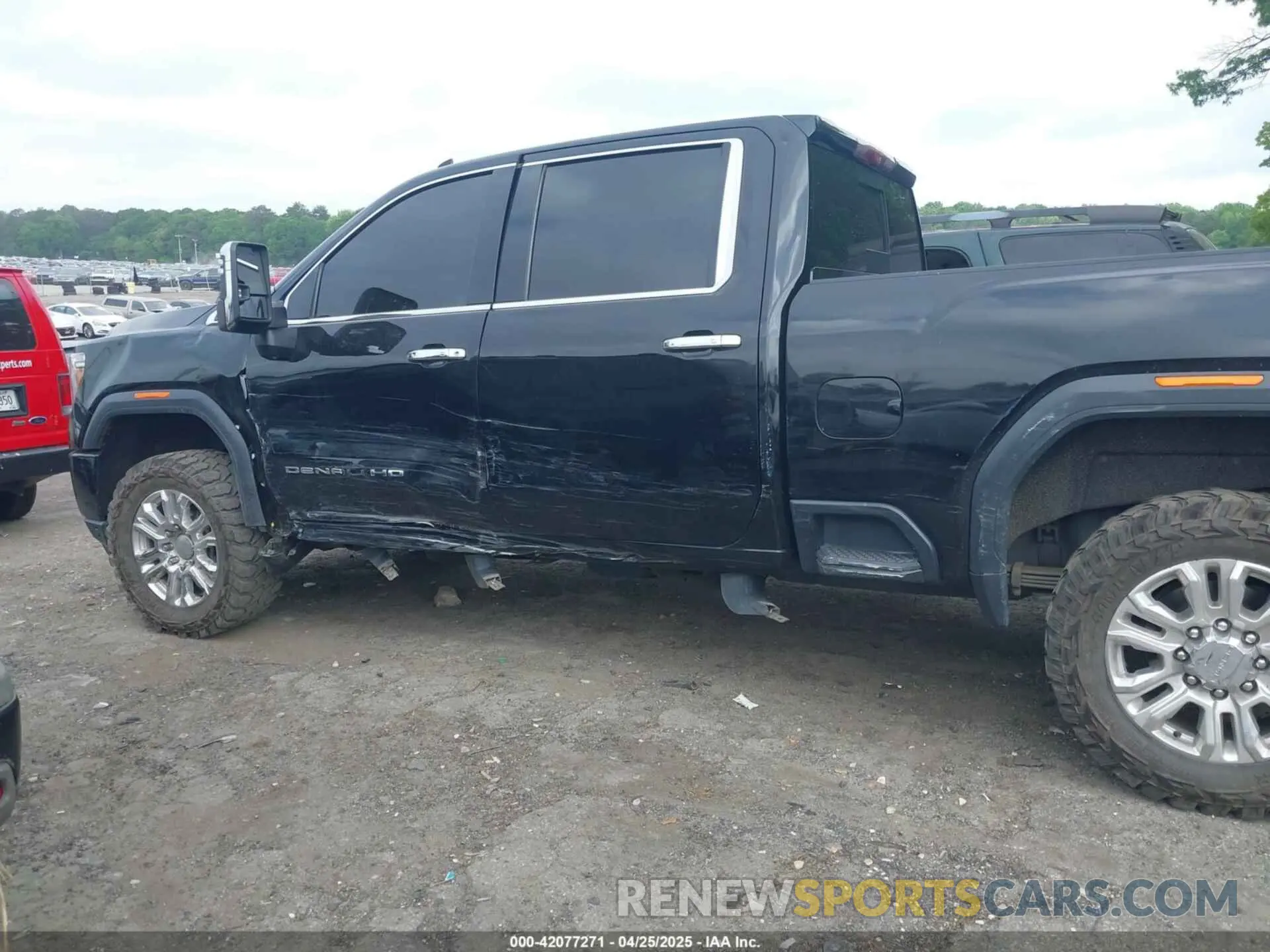 11 fotografías del automóvil dañado 1GT49REY8LF106269 GMC SIERRA 2500HD 2020