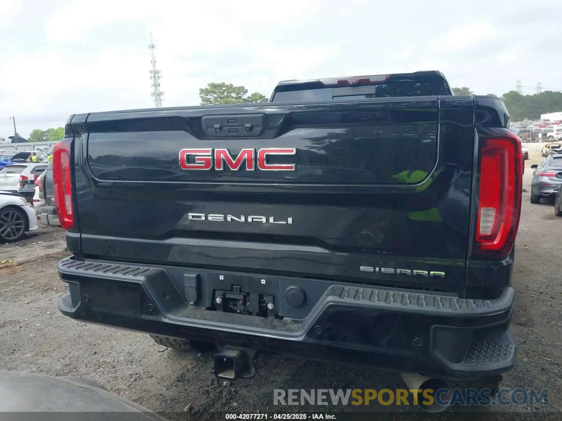 15 fotografías del automóvil dañado 1GT49REY8LF106269 GMC SIERRA 2500HD 2020